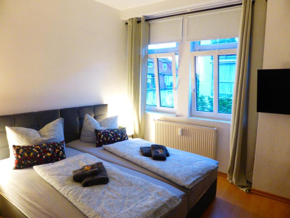 Apartment Napoleon, Naehe Zentrum, 2 Schlafzimmer, Grosser Balkon, Free Wifi ,Parken Jena Exterior photo