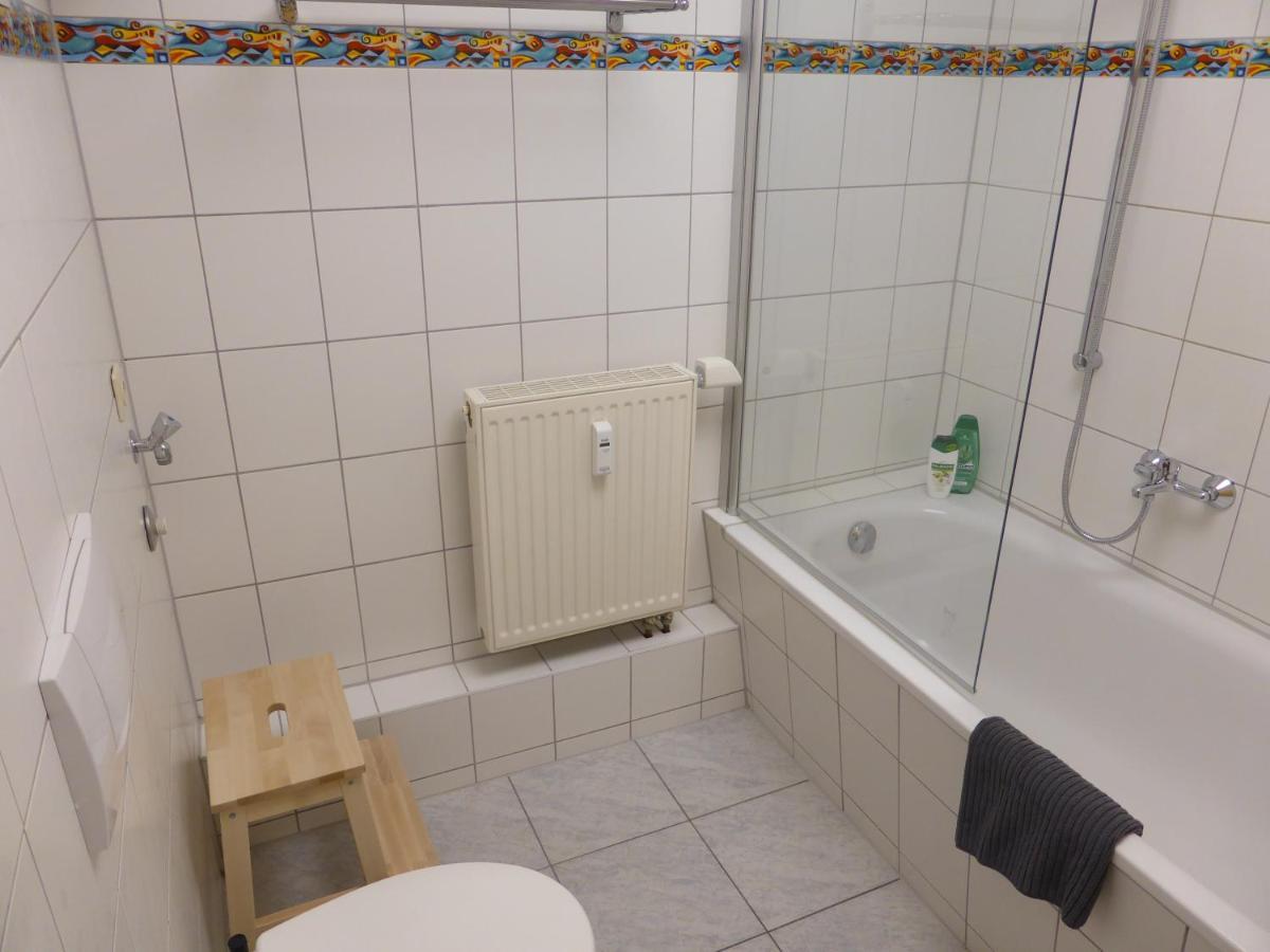 Apartment Napoleon, Naehe Zentrum, 2 Schlafzimmer, Grosser Balkon, Free Wifi ,Parken Jena Exterior photo